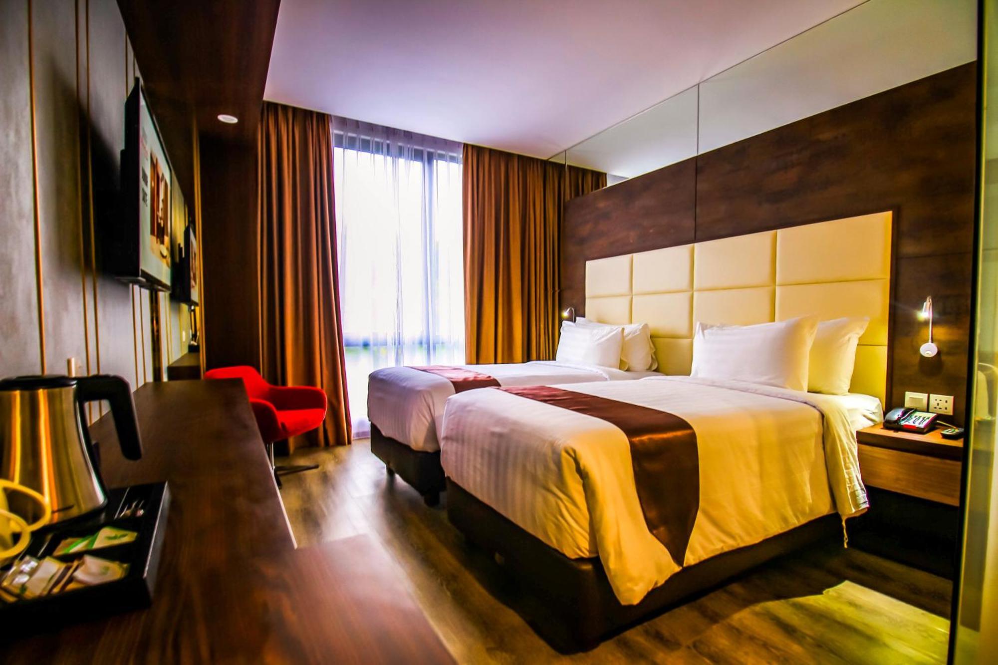 Asialink Hotel Batam By Prasanthi Nagoya Esterno foto